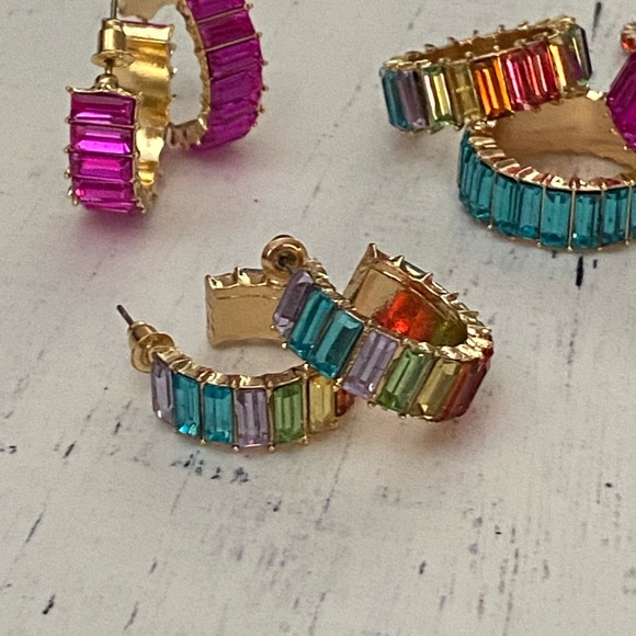 Colorful crystal earrings & rings - Picture 4 of 10